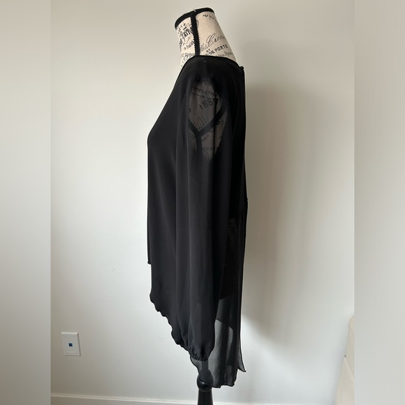 🚨Joseph Ribkoff Sheer Long Sleeve Blouse - size 8 - Picture 2 of 5